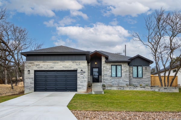 8149 OLD AUSTIN RD, SELMA, TX 78154 - Image 2f8b7c68ff6901f8dce294a04e418f14/2222194824
