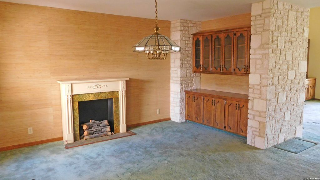 Photo of 611 Cliffdwellers Path, Boerne, TX 78006 (MLS # 1958185)