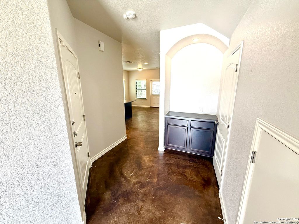 Photo of 1302 GARDEN DUSK 1 #1, San Antonio, TX 78245 (MLS # 1966336)