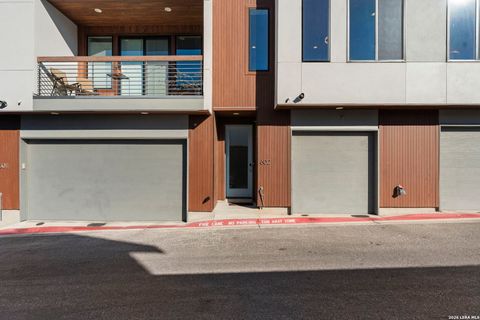 102 Tendick ST UNIT 602 San Antonio TX 78209