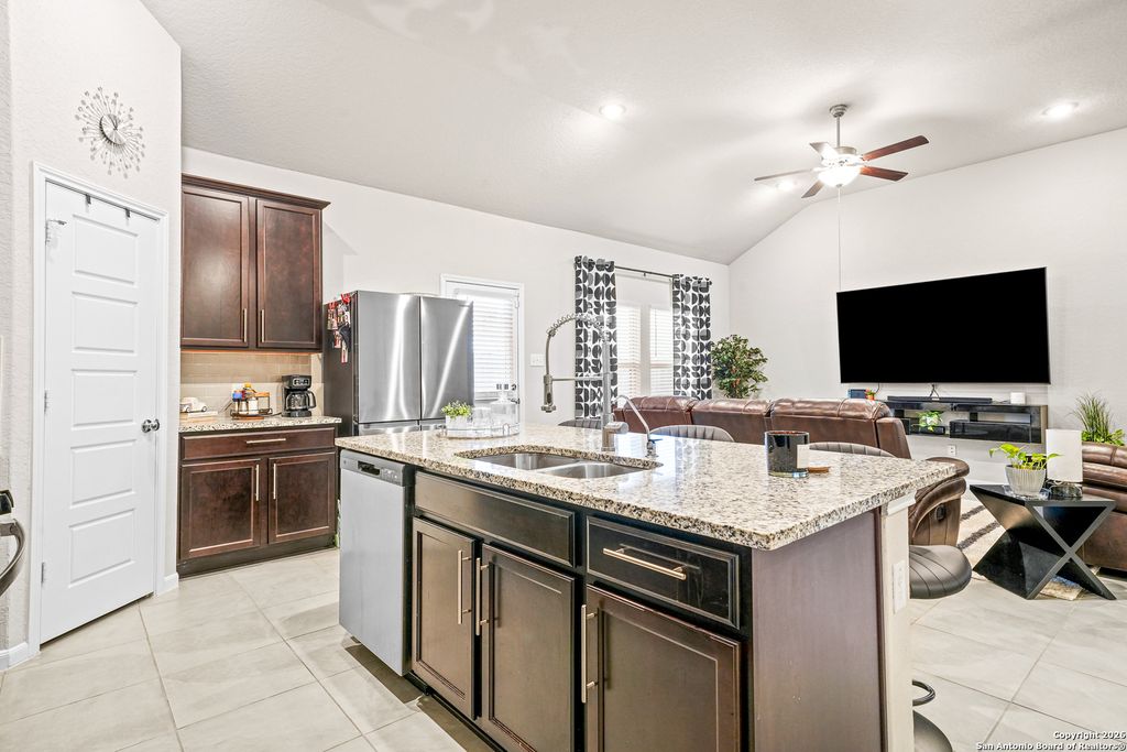 Photo of 7119 Pioneer Rock, San Antonio, TX 78253 (MLS # 1934375)