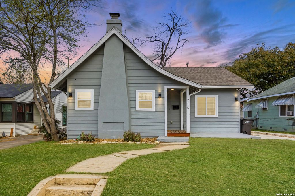 Photo of 715 Avant, San Antonio, TX 78210 (MLS # 1948870)