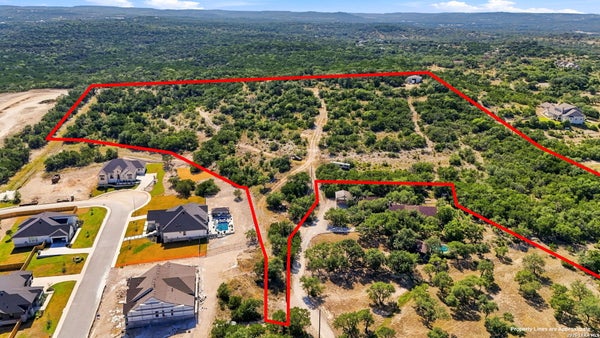 28155 BOERNE STAGE RD, BOERNE, TX 78006 - Image 2fe3ee9fca64a35d29f7222bea619da2/1609540233