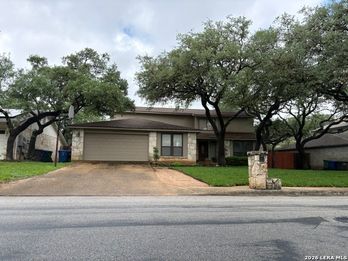 Single Family Residence at 2215 OAK RNCH