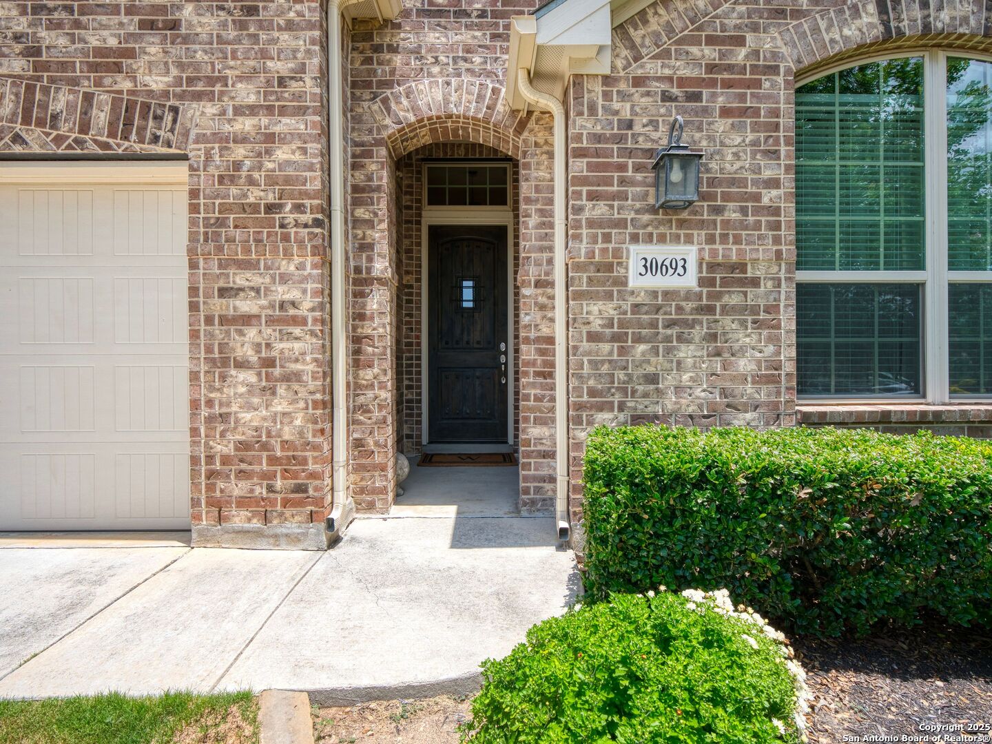 30693 Horseshoe Path