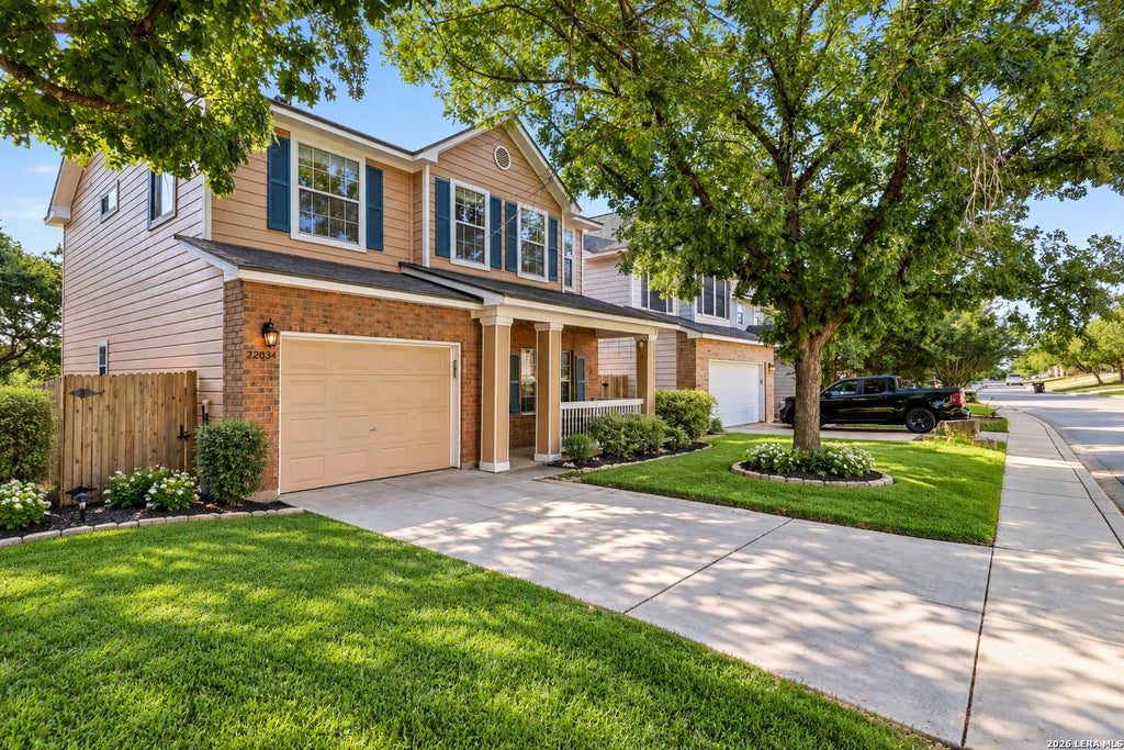 Photo of 22034 Goldcrest Run, San Antonio, TX 78260 (MLS # 2015114)