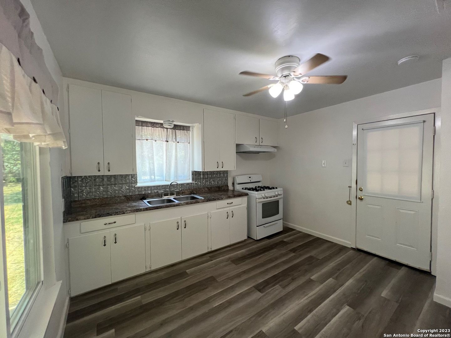 San Antonio, Texas 78228, United States, 3 Bedrooms Bedrooms, ,1 BathroomBathrooms,Residential,Active,153496