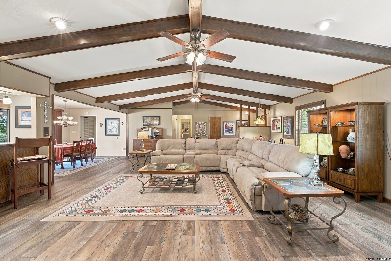 114 CREEKVIEW DR
