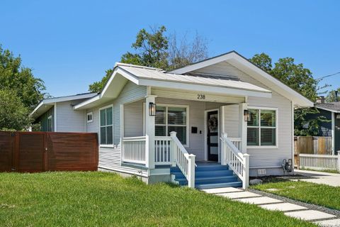 Photo of 238 SAINT FRANCIS AVE, San Antonio, TX 78204 (MLS # 1998721)