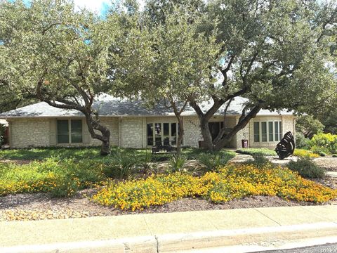 12902 Hunters Arrow San Antonio TX 78230