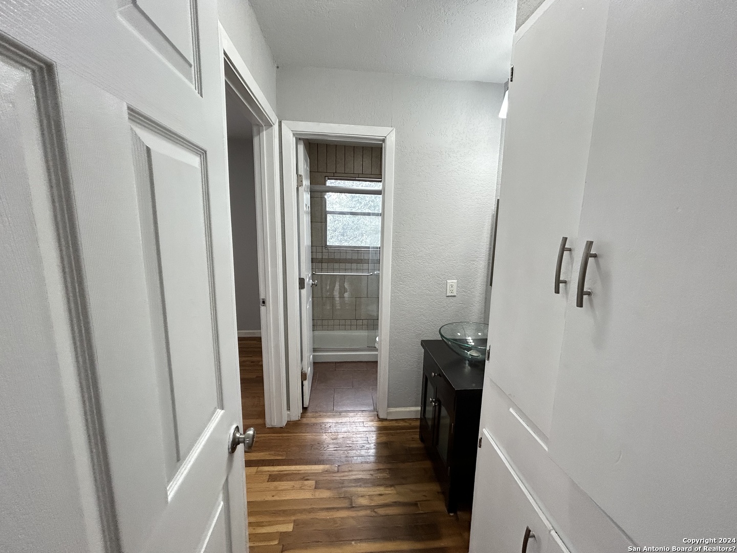 211 NATALEN AVE 211