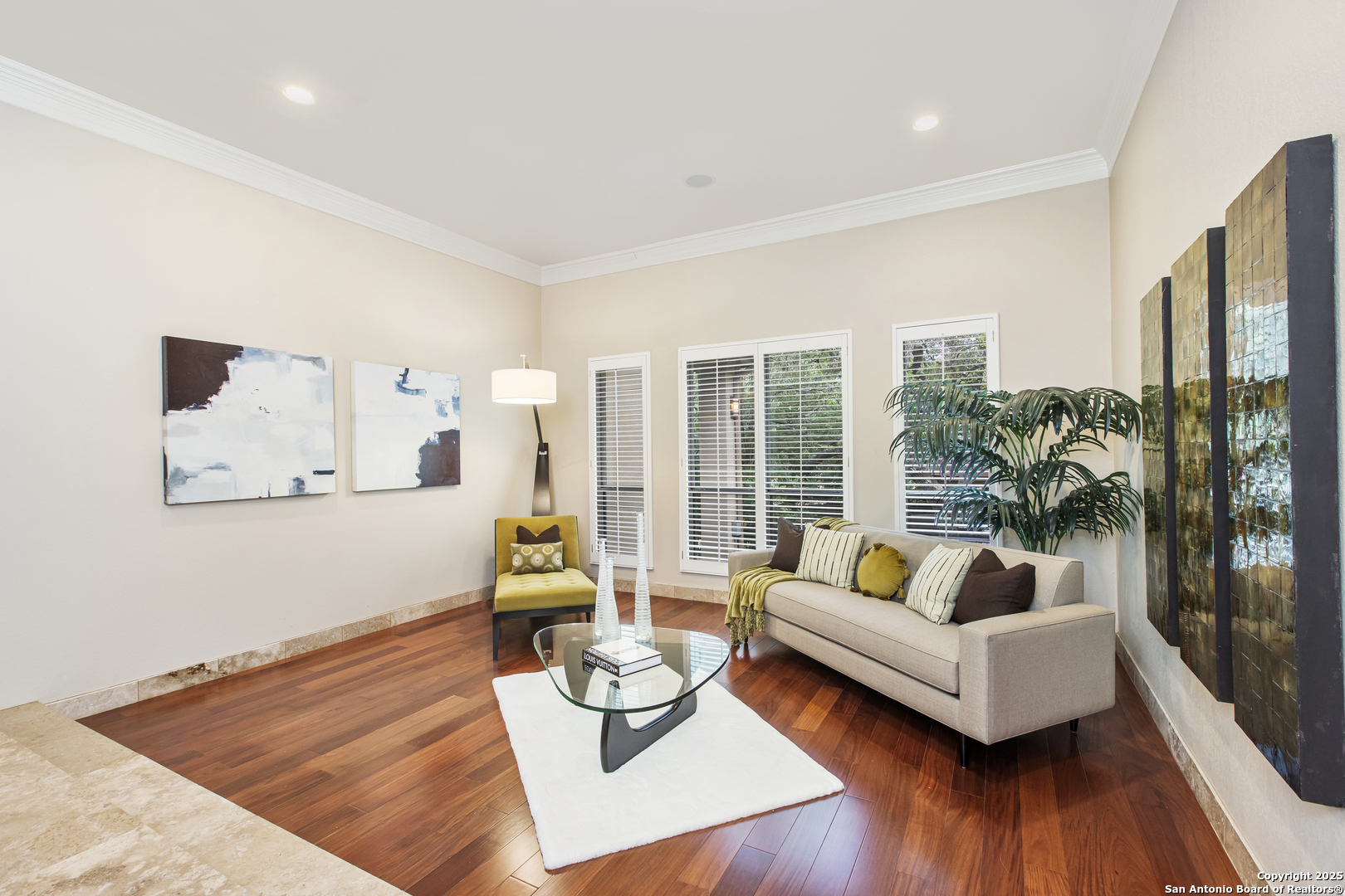11835 Elmscourt
