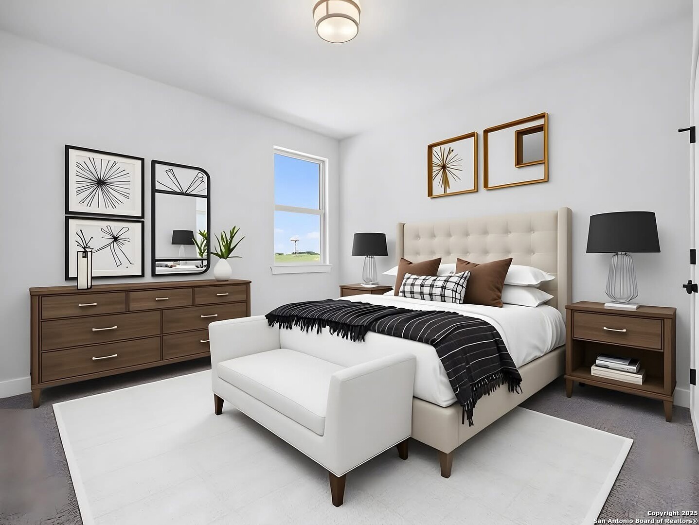 7802 Village Lake