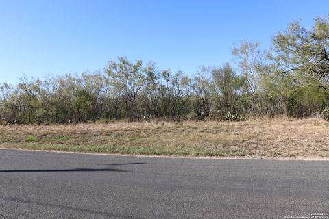 15691 E GABLE RD St Hedwig TX 78152