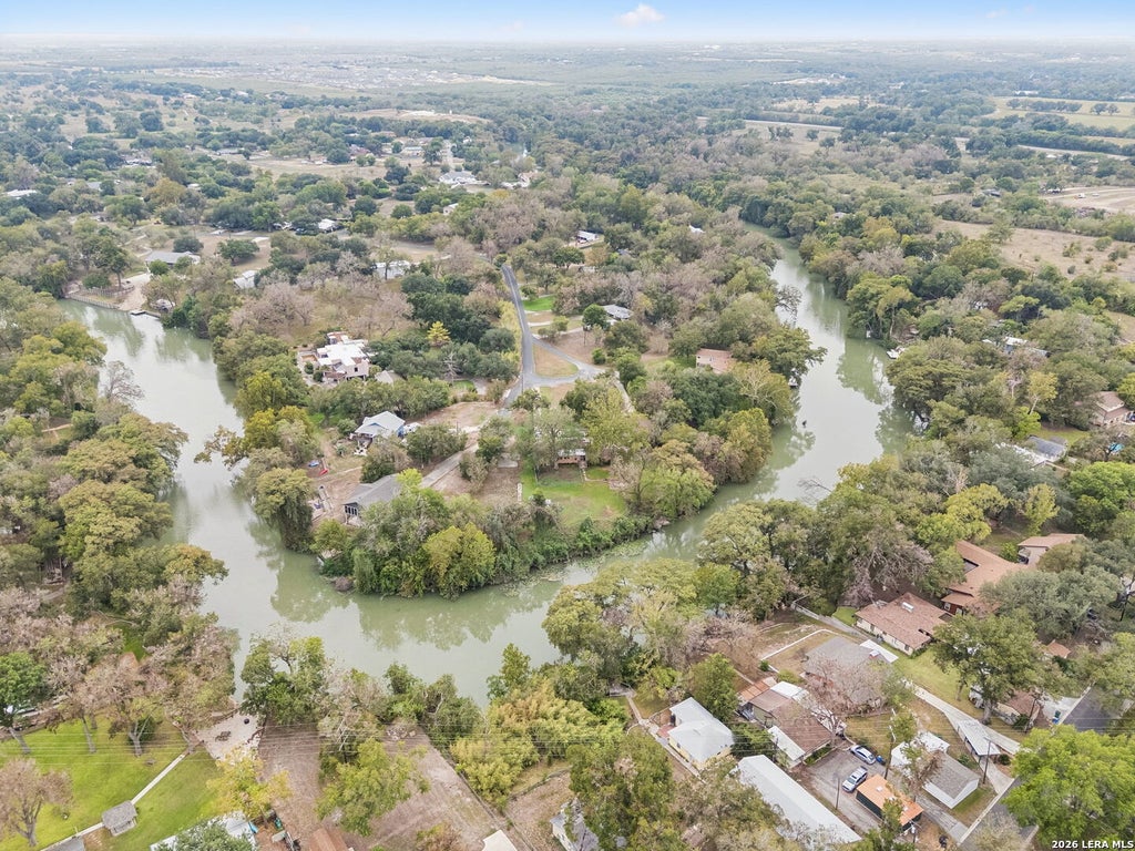 Photo of 8 RIVER OAK DR, Seguin, TX 78155 (MLS # 2020902)