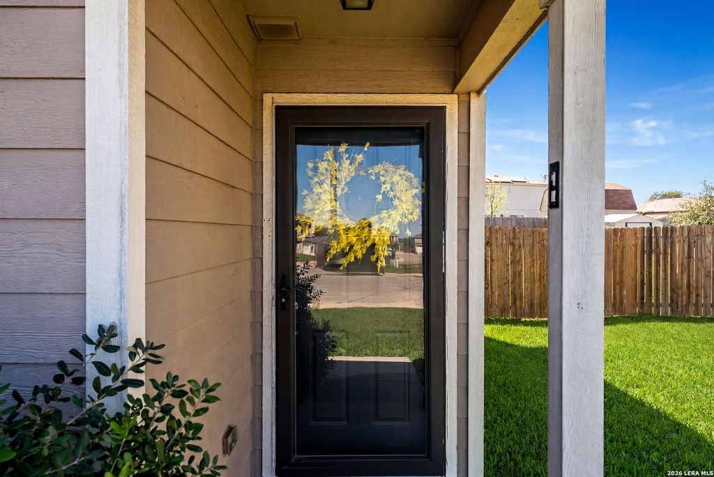 Photo of 3827 SOUTHTON VW, San Antonio, TX 78222 (MLS # 1961727)