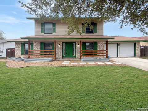 6530 Robin FRST San Antonio TX 78239