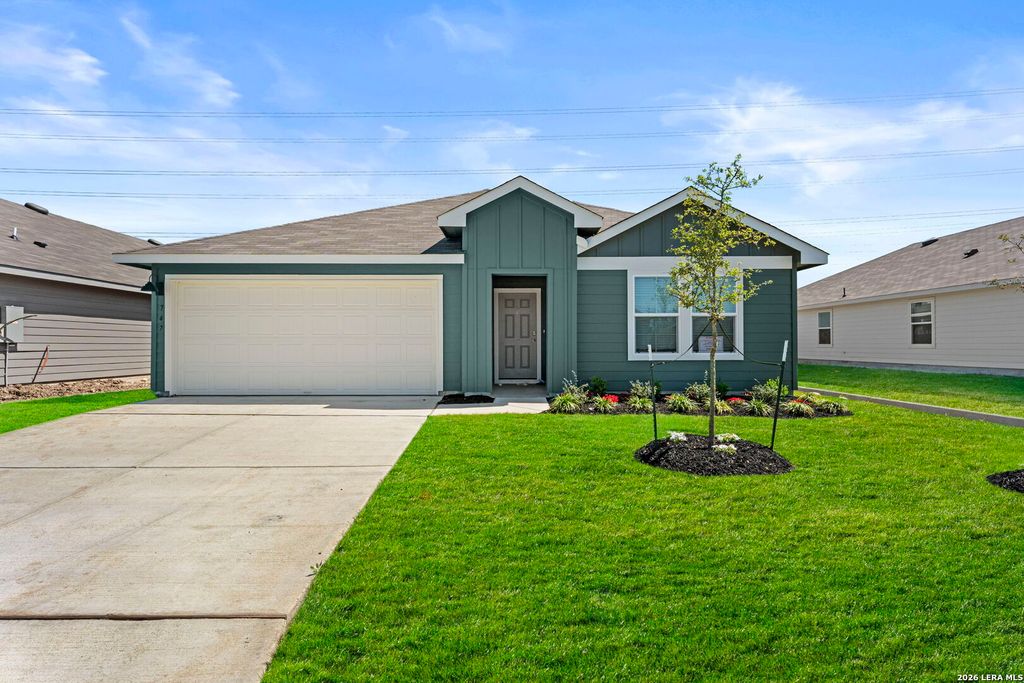 Photo of 747 Prince Albert, Seguin, TX 78155 (MLS # 1952047)