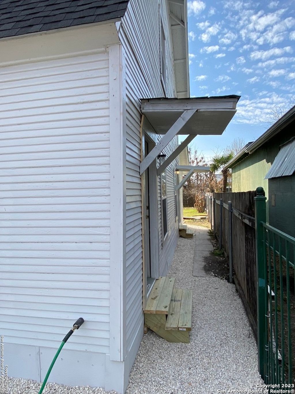 Photo of 826 SCHLEY AVE, San Antonio, TX 78210 (MLS # 1942095)