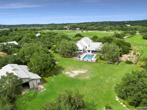 31545 Meadow Creek Fair Oaks Ranch TX 78015