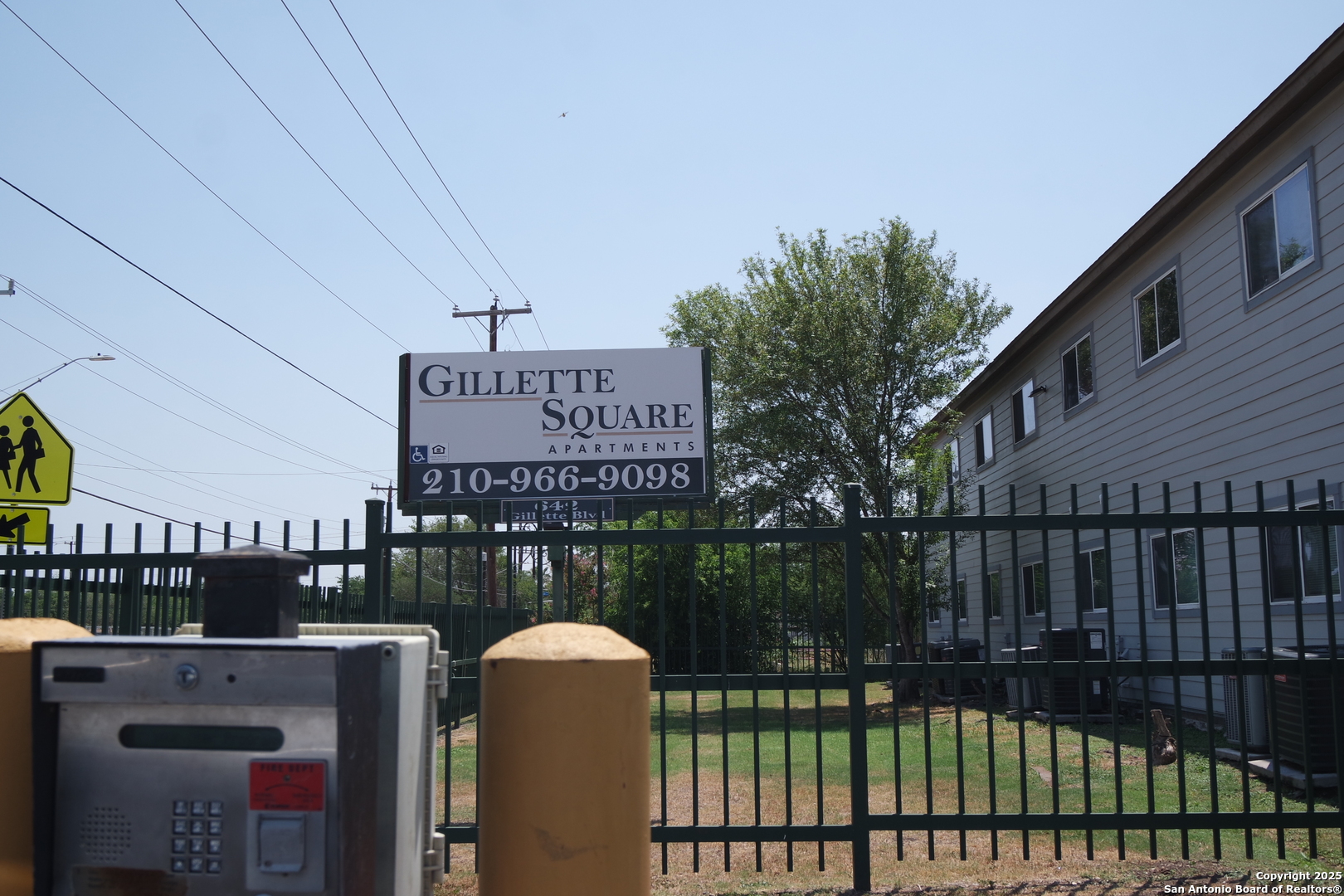 642 Gillette BLVD