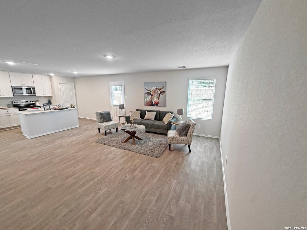 Photo of 722 JENNIFER WAY, New Braunfels, TX 78130 (MLS # 1965411)