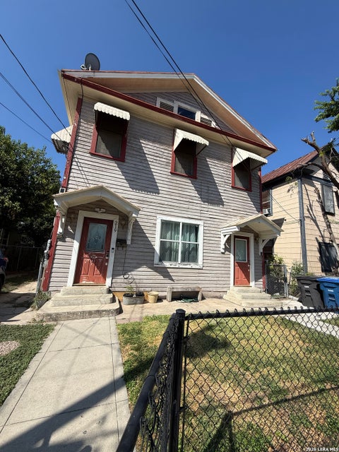 Photo of 219 UPSON ST, San Antonio, TX 78212 (MLS # 2022968)