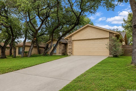 Property photo of 8322 Timber Glen, San Antonio, TX 78250