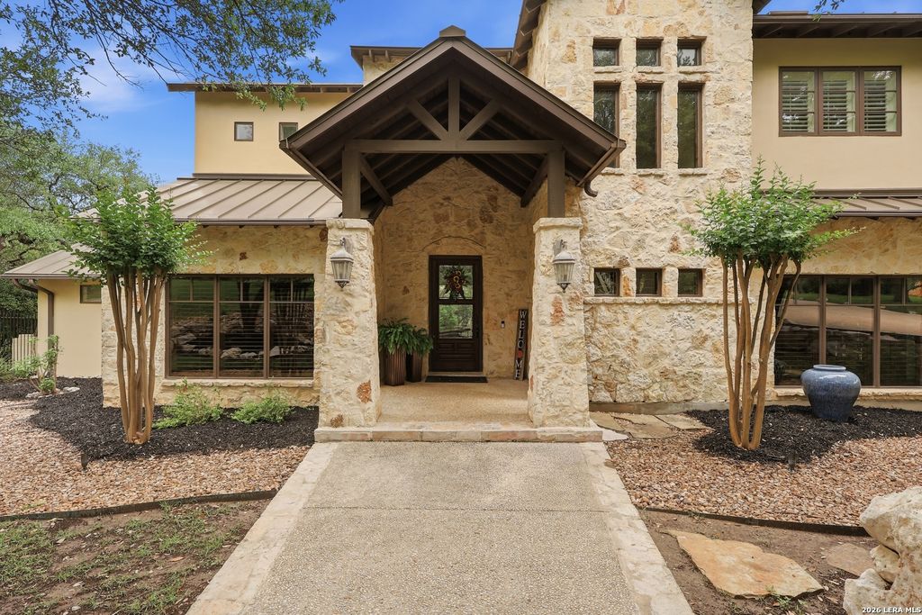 Photo of 82 Champion Clf, San Antonio, TX 78258 (MLS # 1961751)