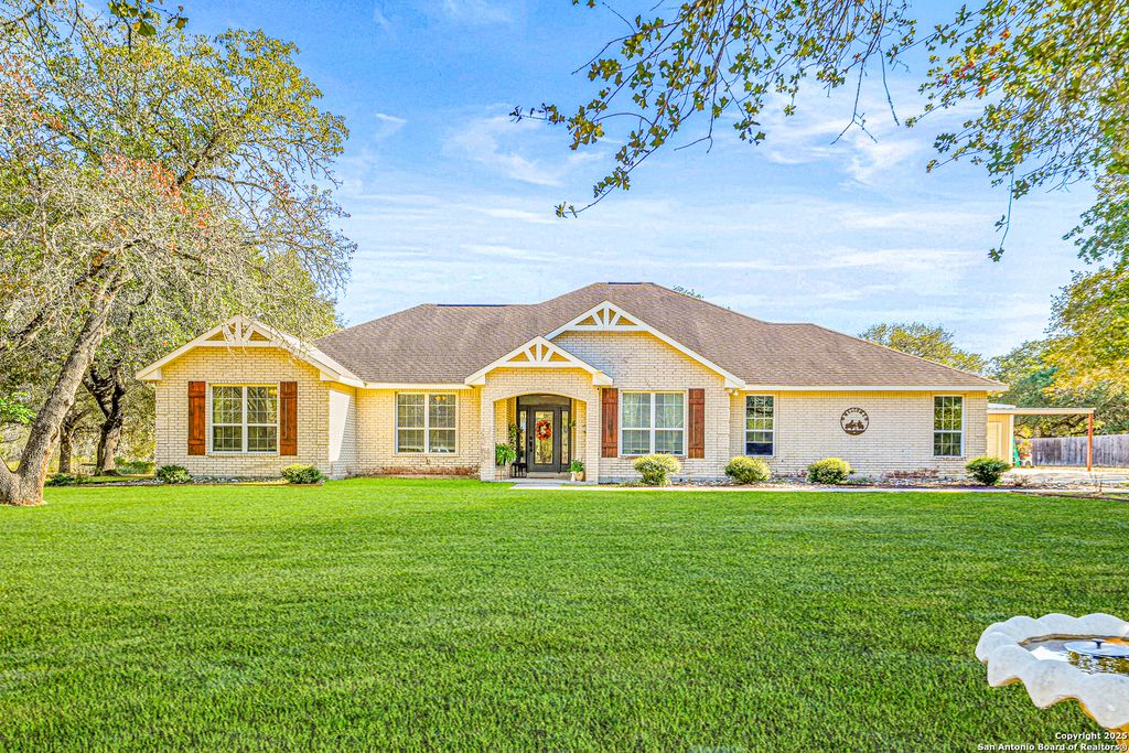 Photo of 412 Cimarron, Floresville, TX 78114 (MLS # 1920212)