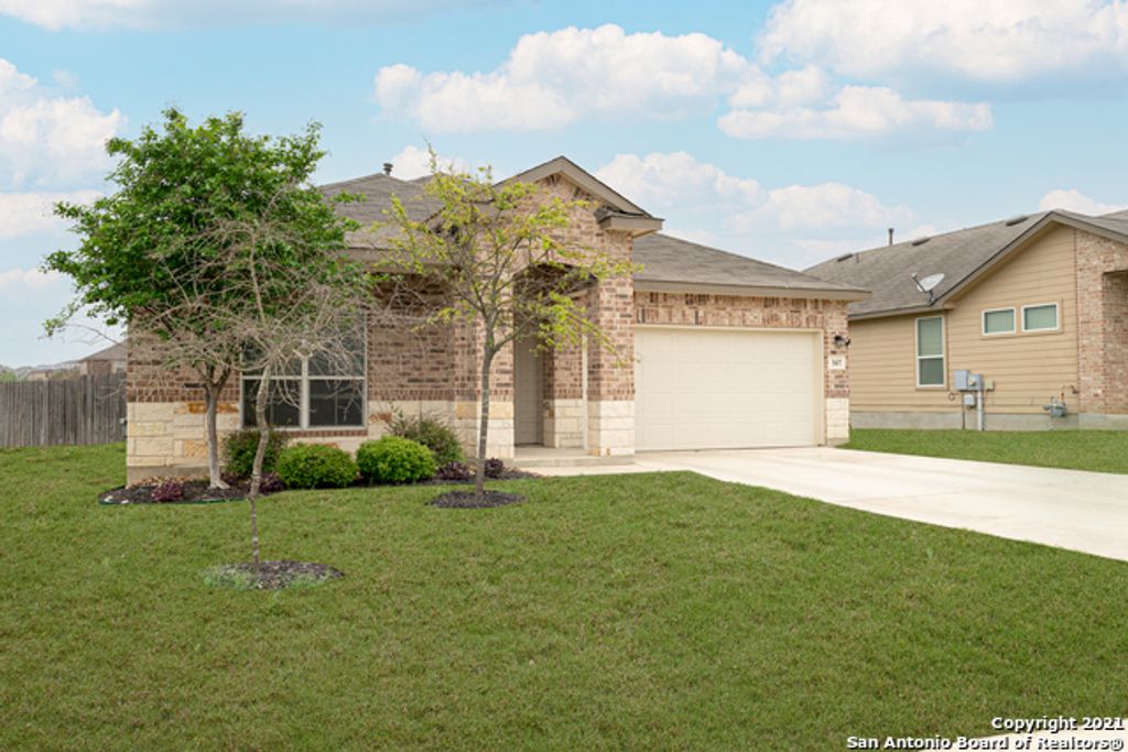 Photo of 507 SAGE THRASHER, San Antonio, TX 78253 (MLS # 1920325)