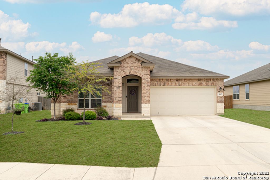 Photo of 507 SAGE THRASHER, San Antonio, TX 78253 (MLS # 1920325)