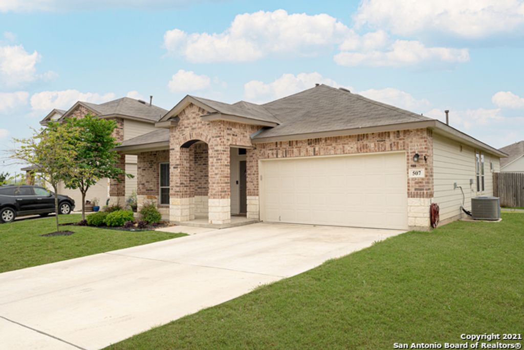 Photo of 507 SAGE THRASHER, San Antonio, TX 78253 (MLS # 1920325)