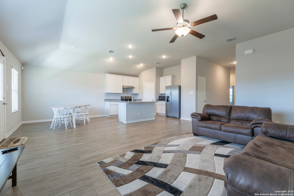 Photo of 765 Stonemanor Bay, Seguin, TX 78155 (MLS # 1910686)