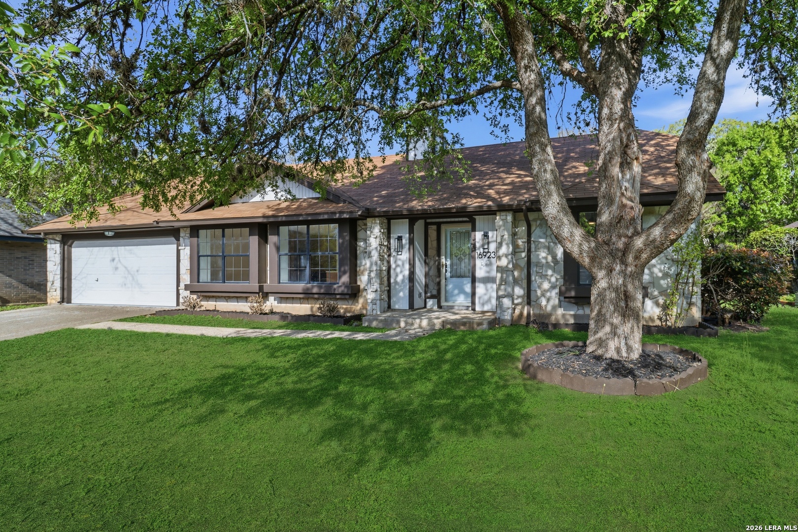 Search 16923 Hidden Timber Wood