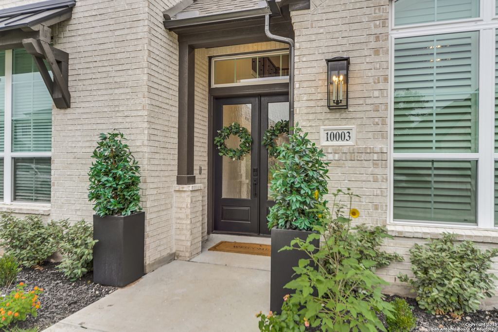 Photo of 10003 Ellenora, Boerne, TX 78006 (MLS # 1954101)