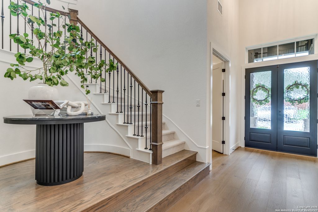 Photo of 10003 Ellenora, Boerne, TX 78006 (MLS # 1954101)