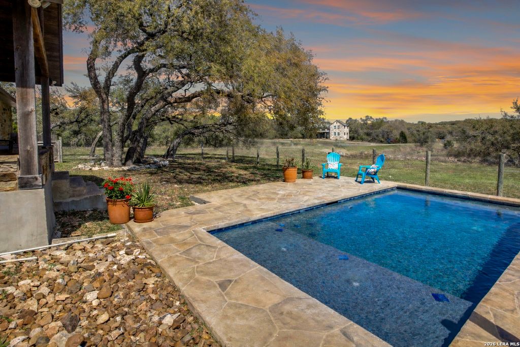 Photo of 230 Falling Hills, New Braunfels, TX 78132 (MLS # 1958204)