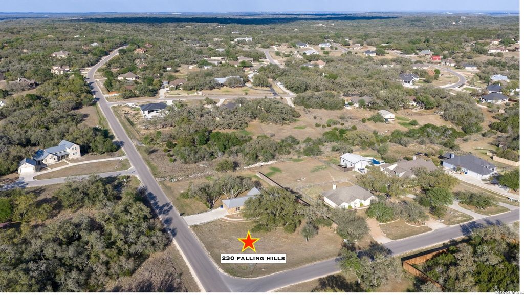 Photo of 230 Falling Hills, New Braunfels, TX 78132 (MLS # 1958204)