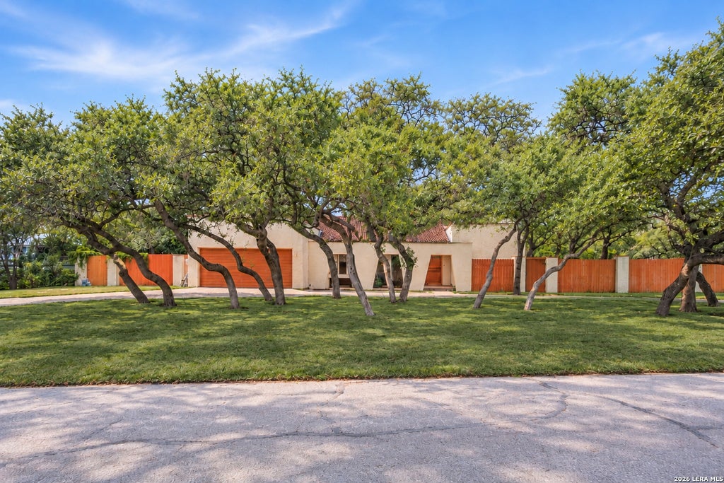 Photo of 309 Fleetwood Dr, San Antonio, TX 78232 (MLS # 2024111)
