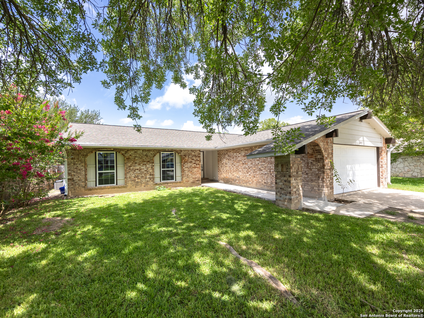 4905 Tiffany Ln