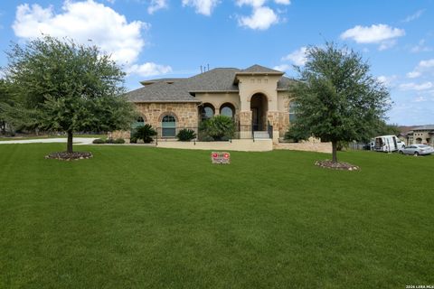 Photo of 1008 Spanish Trl, New Braunfels, TX 78132 (MLS # 1935090)