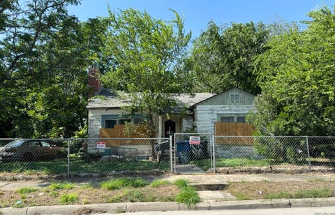 Photo of 905 Wyoming St, San Antonio, TX 78203 (MLS # 2003331)
