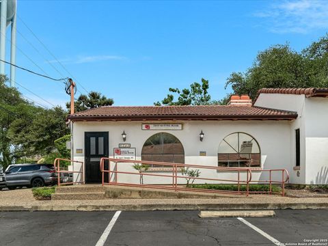 8265 Fredericksburg San Antonio TX 78229