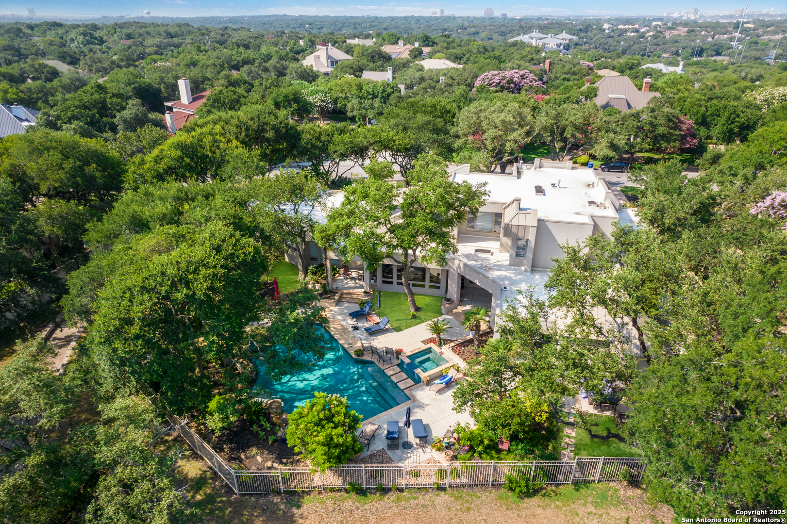 11740 Mill Rock