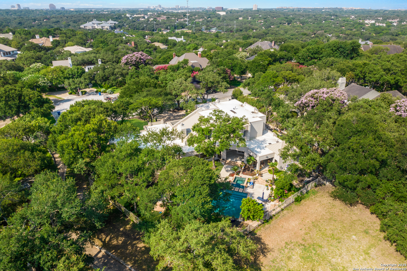 11740 Mill Rock
