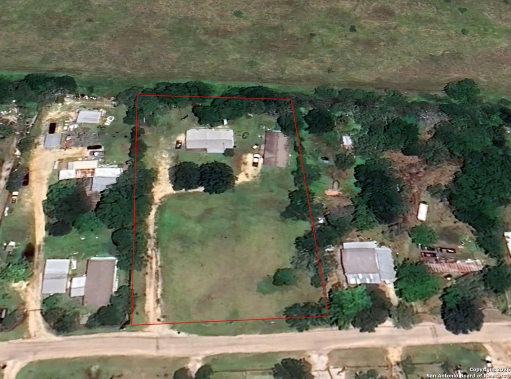 Photo of 449 Hurst, Seguin, TX 78155 (MLS # 1933118)