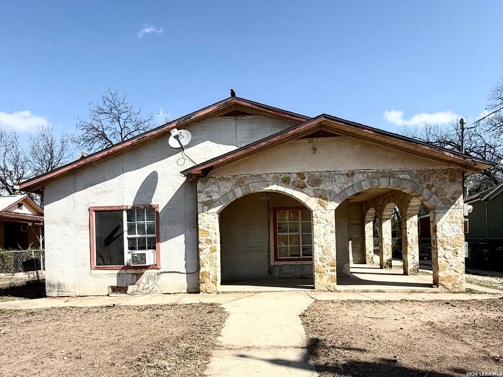 Photo of 339 Ceralvo, San Antonio, TX 78207 (MLS # 1953008)
