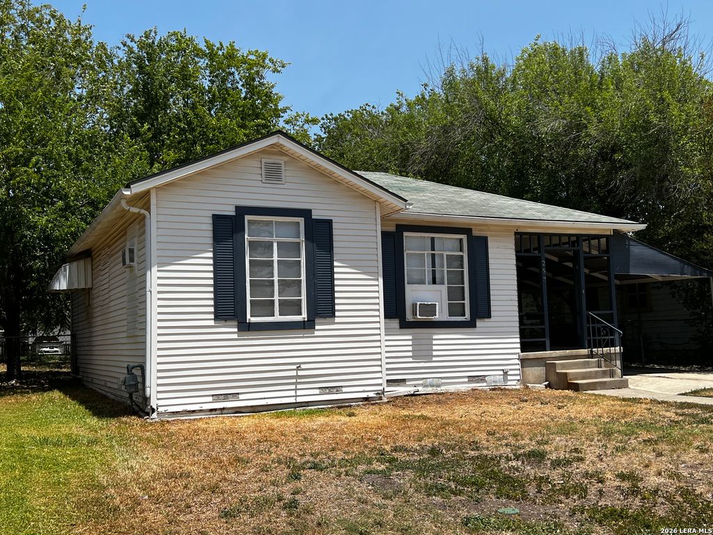 Photo of 253 ARCHIMEDES DR., San Antonio, TX 78223 (MLS # 1939255)