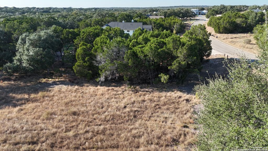 Photo of 27227 Eichenbaum, New Braunfels, TX 78132 (MLS # 1919710)